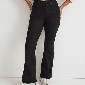 Madewell Curvy Skinny Flare Jeans in Black Frost Wash - Size 27 - NWT